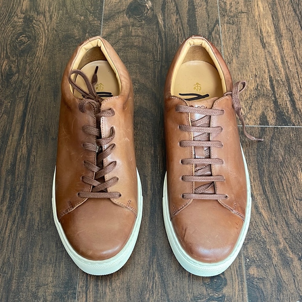 Brooks Brothers Leather Brown Sneakers size 10.5 (US). Retail $398